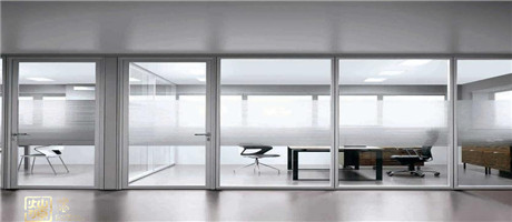 南寧辦公室裝修隔斷用什么材料比較好？