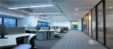 走國外范的辦公室裝修設(shè)計，滿足幾點(diǎn)就可以了