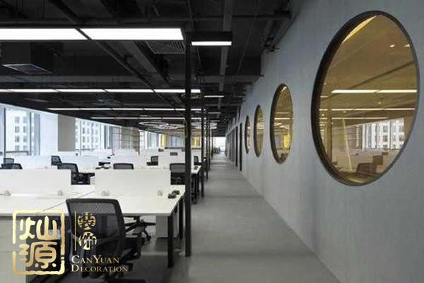 ofo小黃車日均退款3500人 ，走下神壇的小黃車辦公室人去樓空？