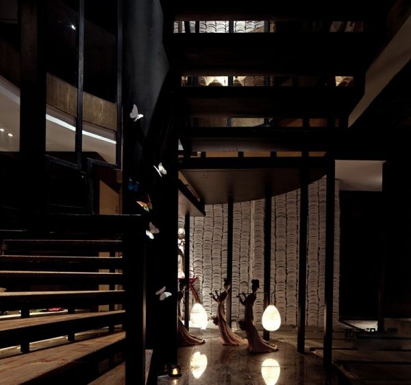 會所裝修中顏色搭配的選擇，讓人眼前一亮