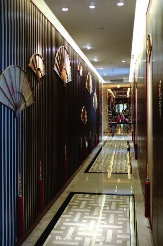 這樣的自助餐廳裝修設(shè)計，客人還不得沖著進來消費？