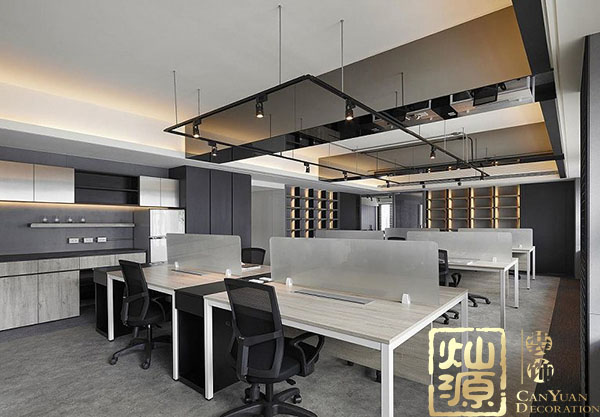 南寧工業(yè)風(fēng)辦公室裝修進(jìn)入大家視線？原因竟是這三點(diǎn)