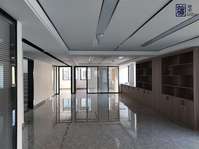 不到1個(gè)月！500平辦公室硬軟全包精裝修，這家南寧辦公室裝修公司可真沒讓我失望！