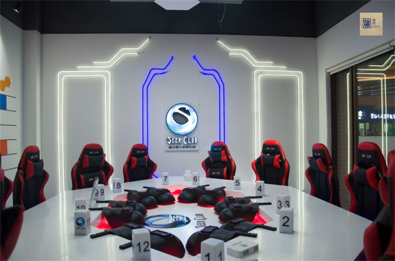 快來(lái)領(lǐng)！實(shí)惠又實(shí)用的爆款桌游吧設(shè)計(jì)要點(diǎn)，燦源裝飾幫你總結(jié)好啦！